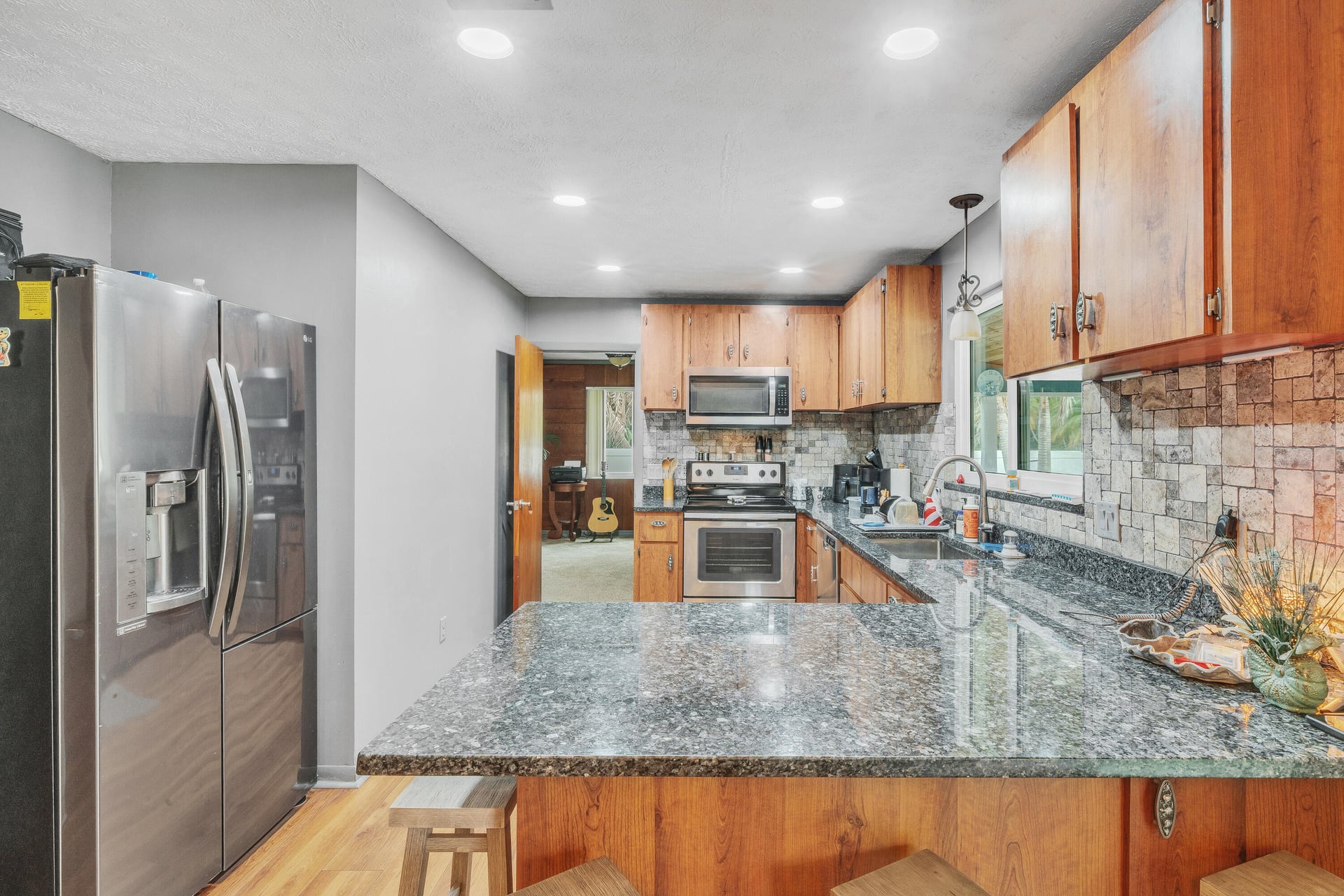 Residence photo 24