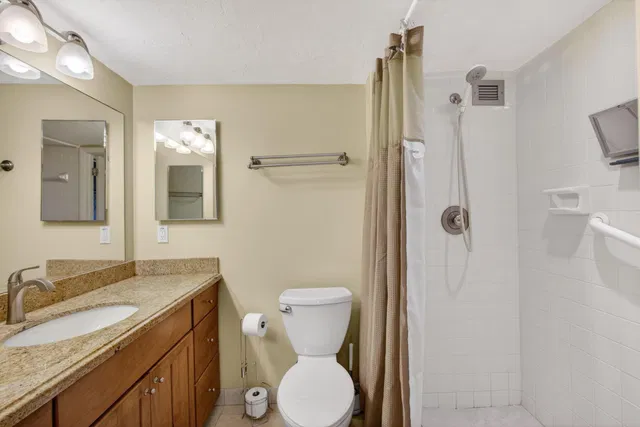 Singer Island Unit 219 photo 15