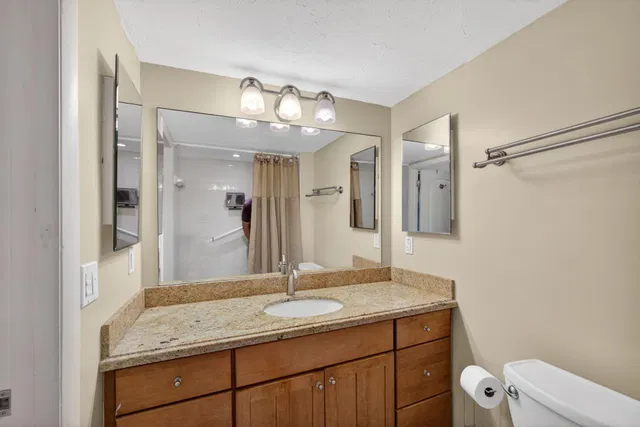 Singer Island Unit 219 photo 19