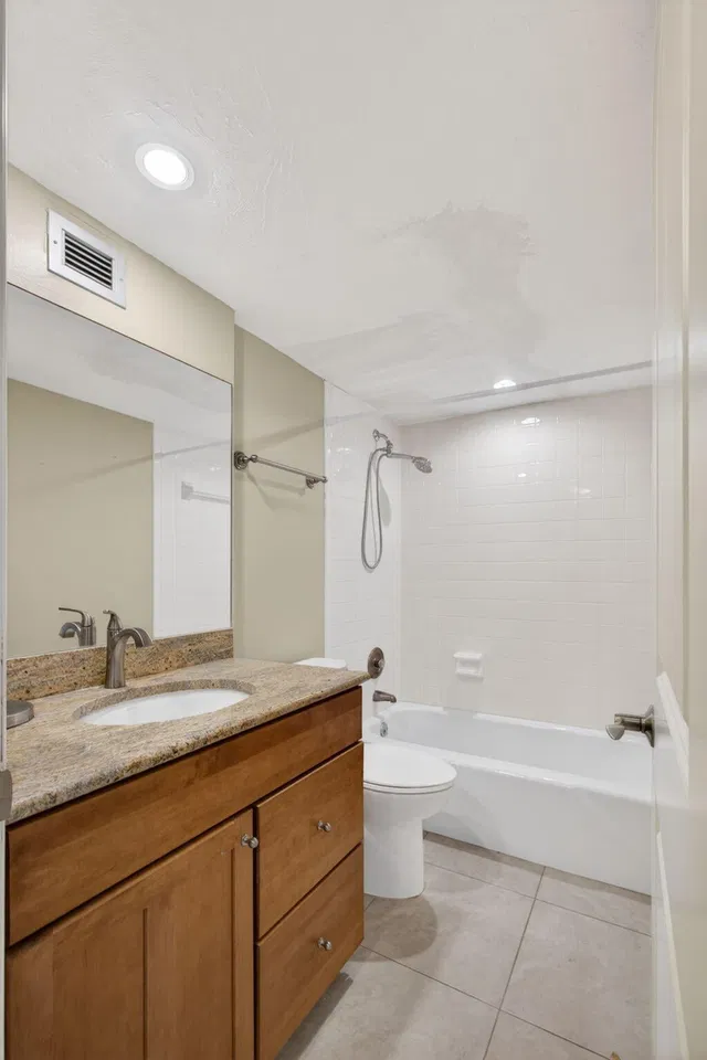 Singer Island Unit 219 photo 21