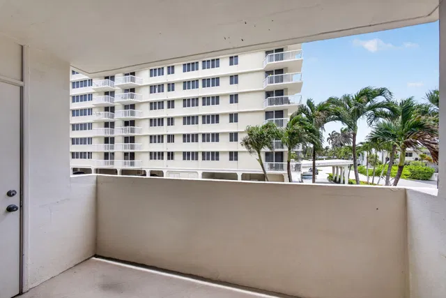 Singer Island Unit 219 photo 29