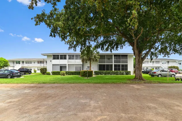 PGA National Palm Beach Gardens Unit G photo 20