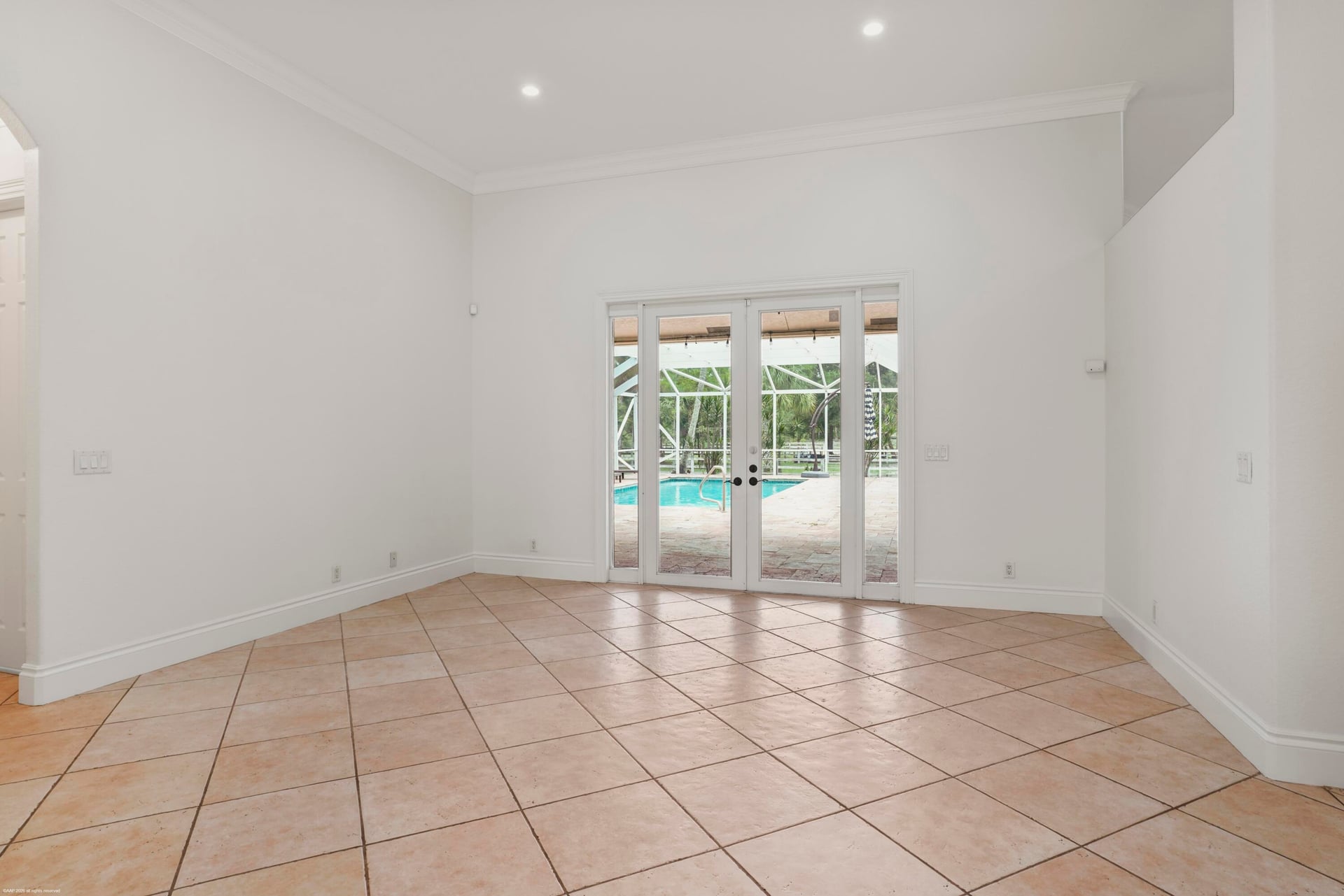  Residence photo 12