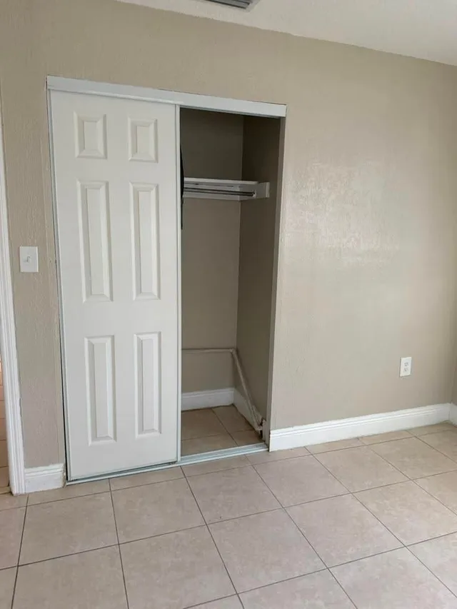 Residence photo 14