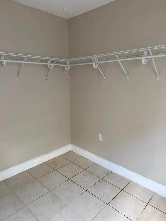 Residence photo 25