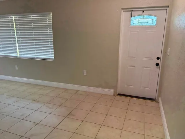 Residence photo 29