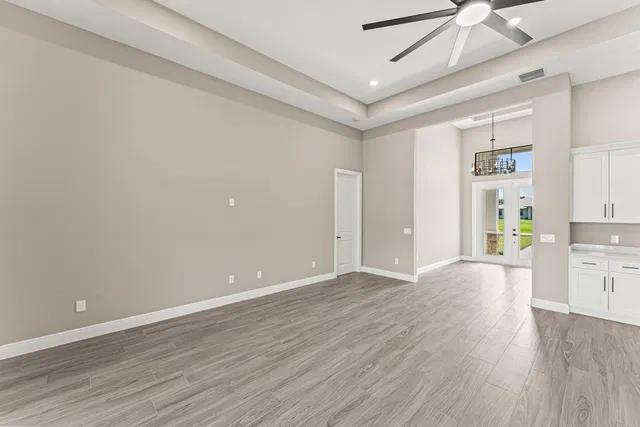 Residence photo 9