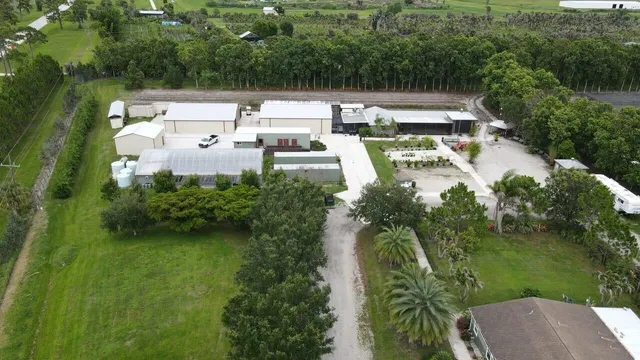 Residence photo 20