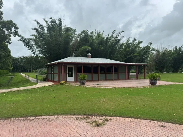 Residence photo 30