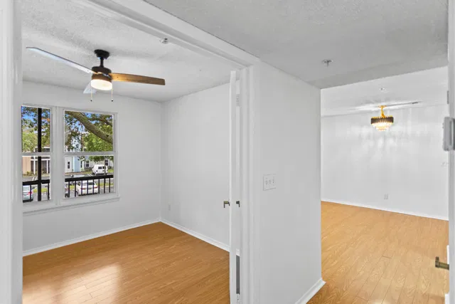 Unit 24 photo 15