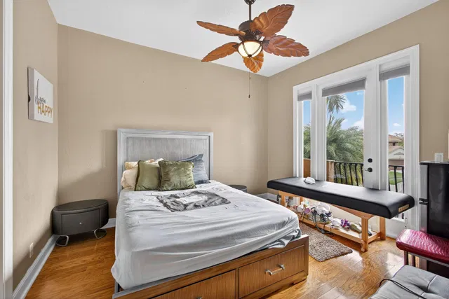 Residence photo 23