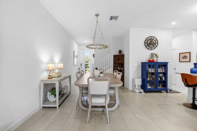 Residence photo 11