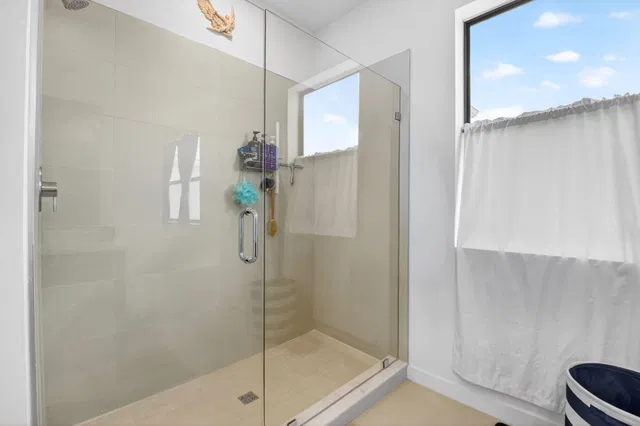 Residence photo 20