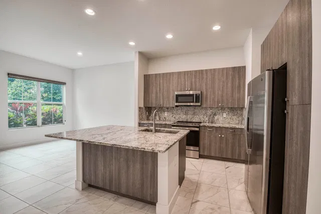 Residences at Midtown Palm Beach Gardens Residence photo 13