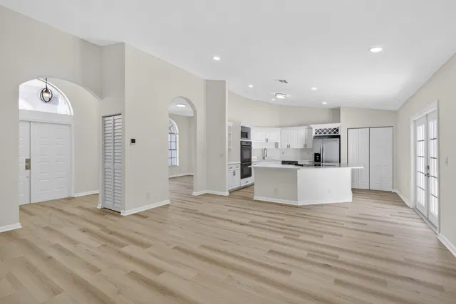 Residence photo 25