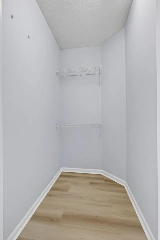 Residence photo 29