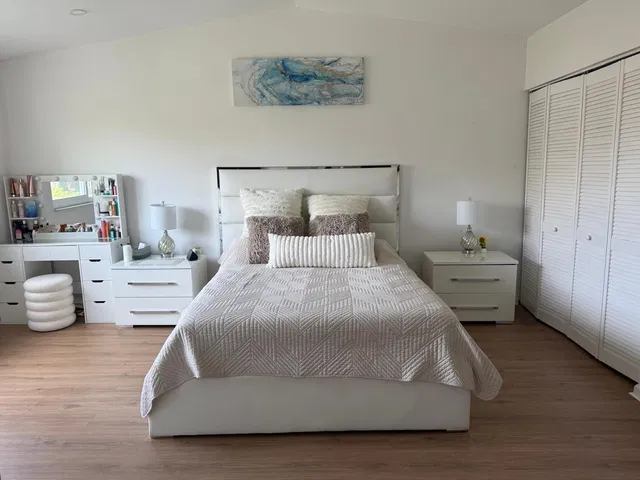 Residence photo 6