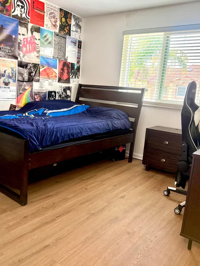 Residence photo 12