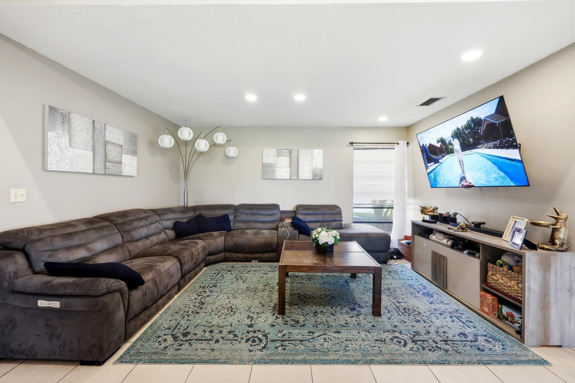 Residence photo 6
