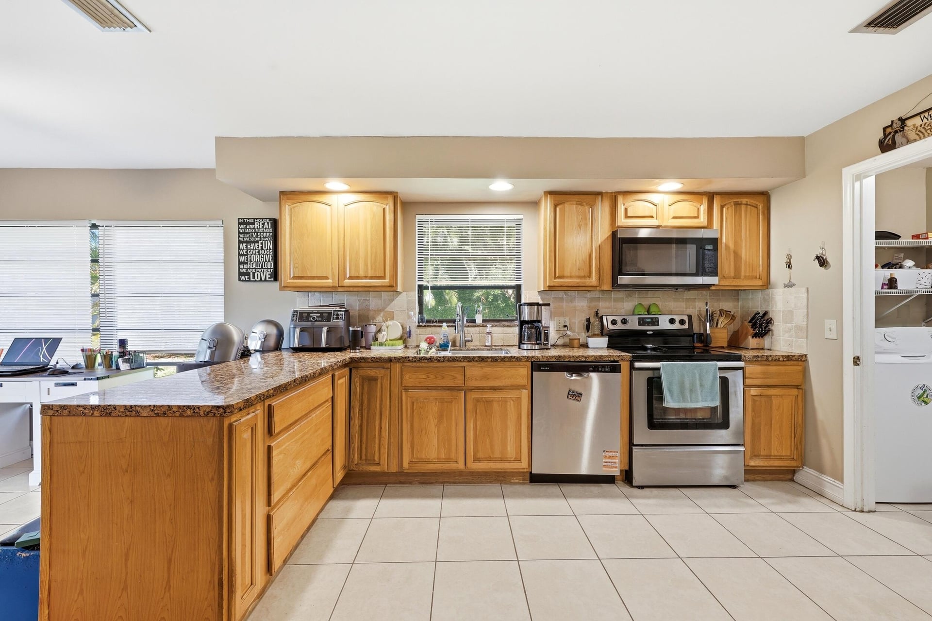 Residence photo 8