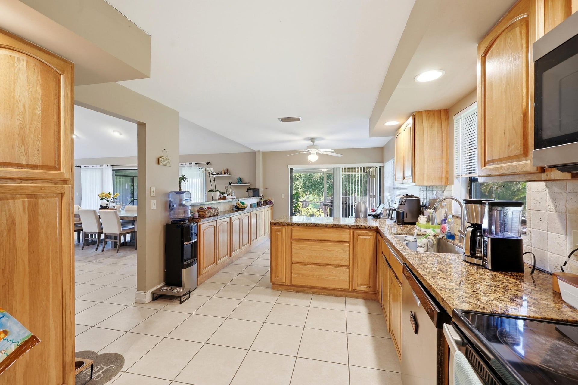 Residence photo 11