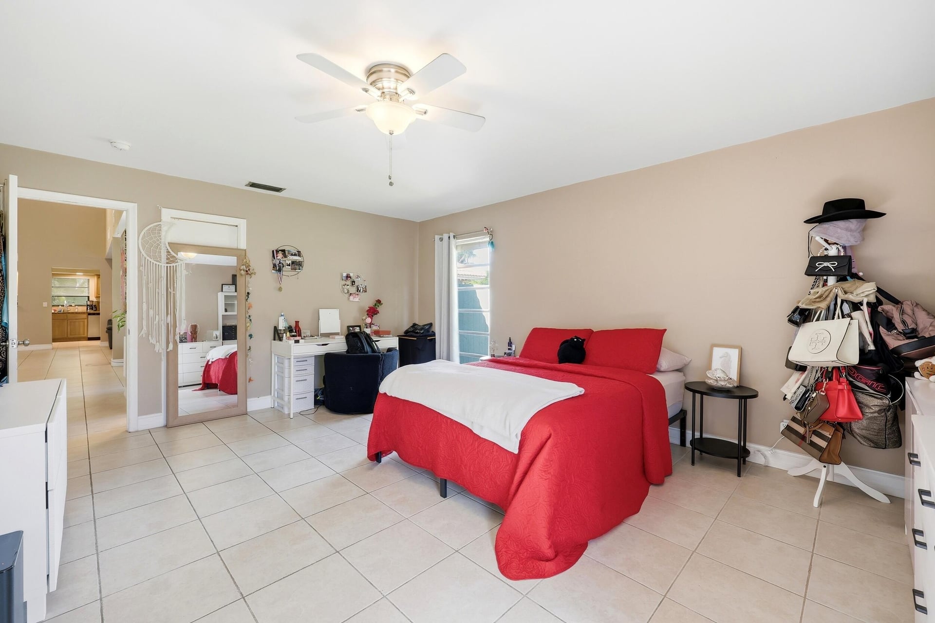 Residence photo 23