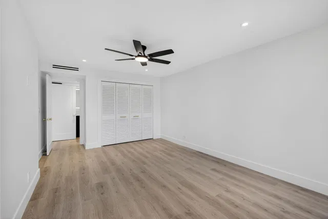 Residence photo 32