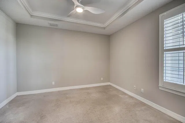  Residence photo 11