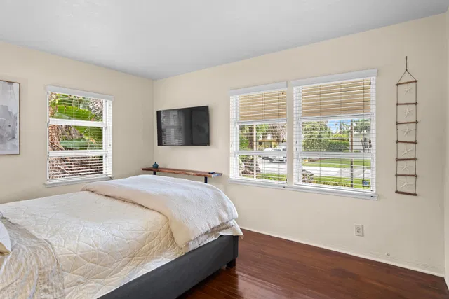 Residence photo 19