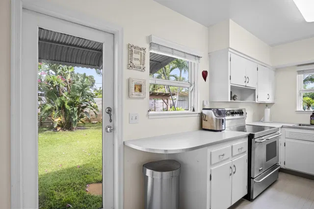 Residence photo 31