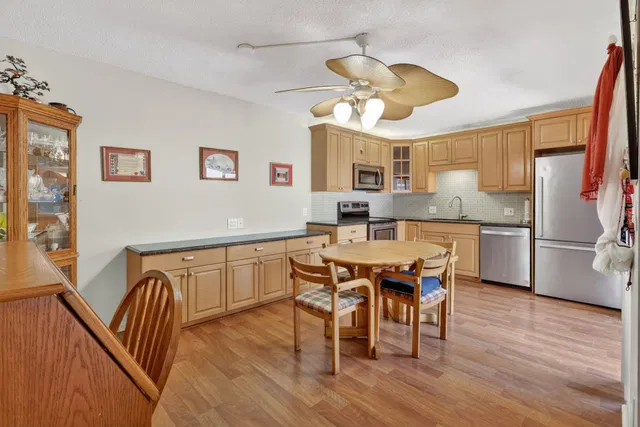 Unit 202 photo 14