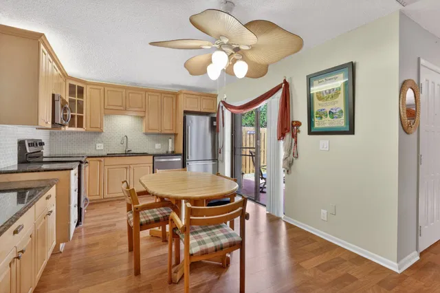  Unit 202 photo 15