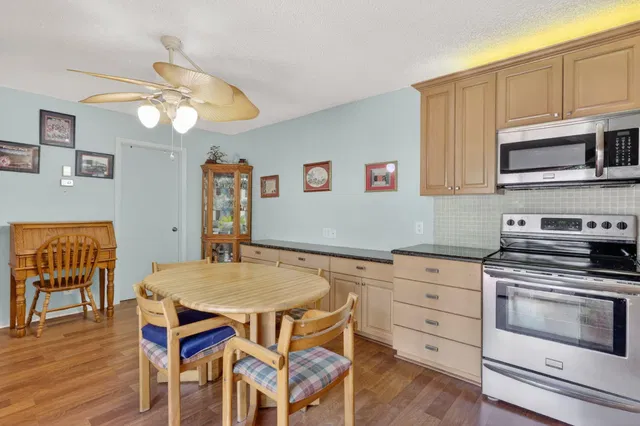  Unit 202 photo 17