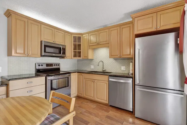  Unit 202 photo 18