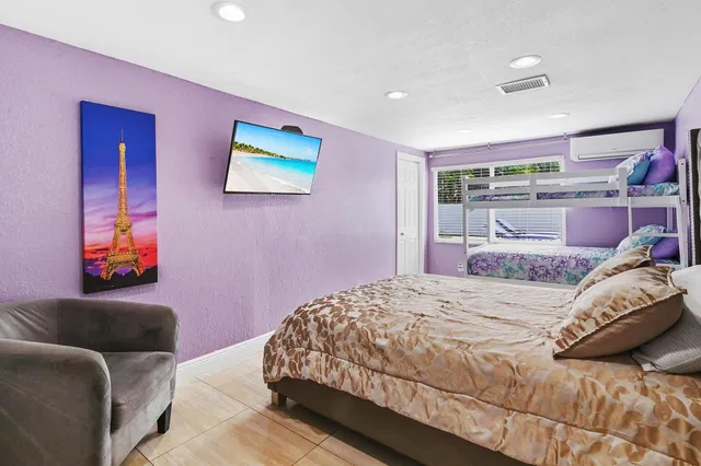 Residence photo 10