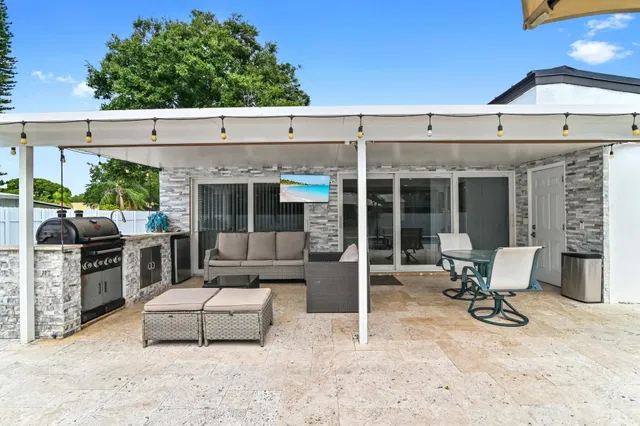 Residence photo 33
