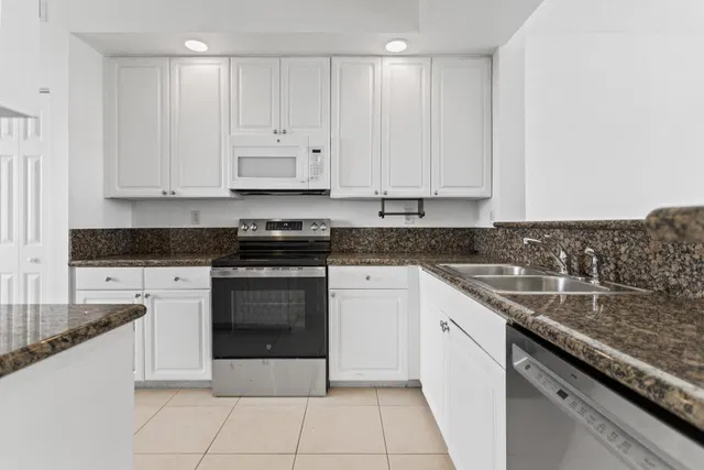 Boca Raton Unit 503 photo 9