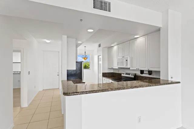 Boca Raton Unit 503 photo 10