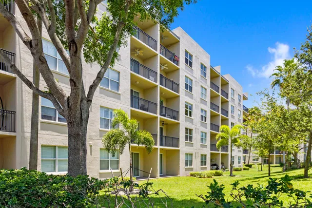 Boca Raton Unit 503 photo 32