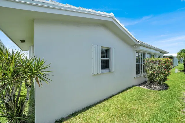 Residence photo 23