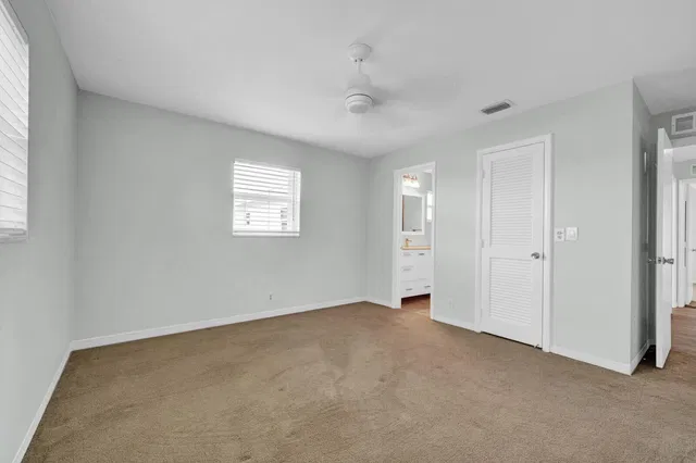 Residence photo 24