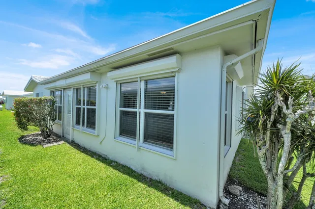 Residence photo 29