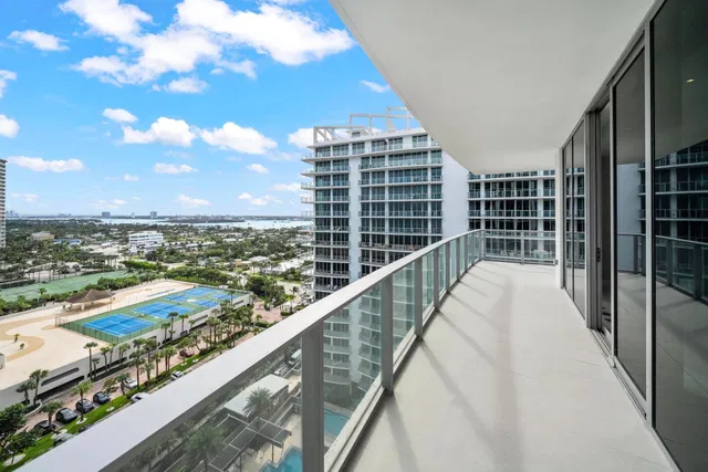 Amrit Ocean Resort & Residences Unit H-1708 photo 10