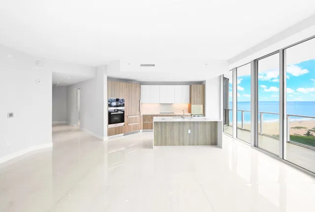 Amrit Ocean Resort & Residences Unit H-1708 photo 15
