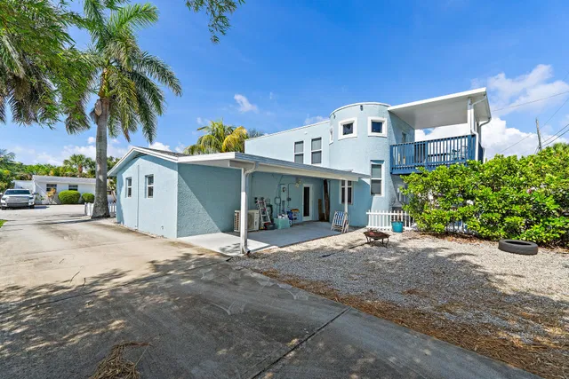 Unit 1 photo 5