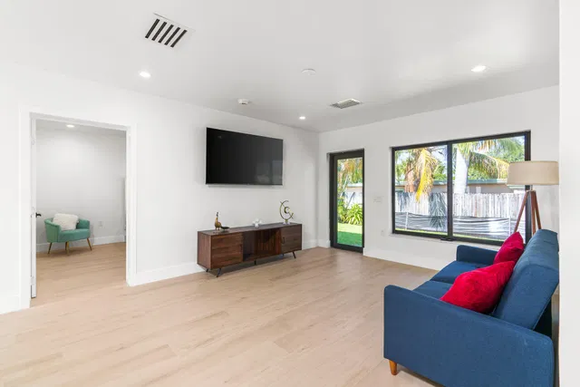 Residence photo 14