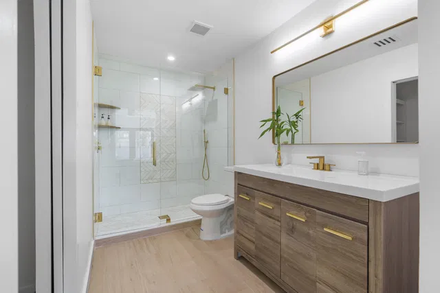 Residence photo 18