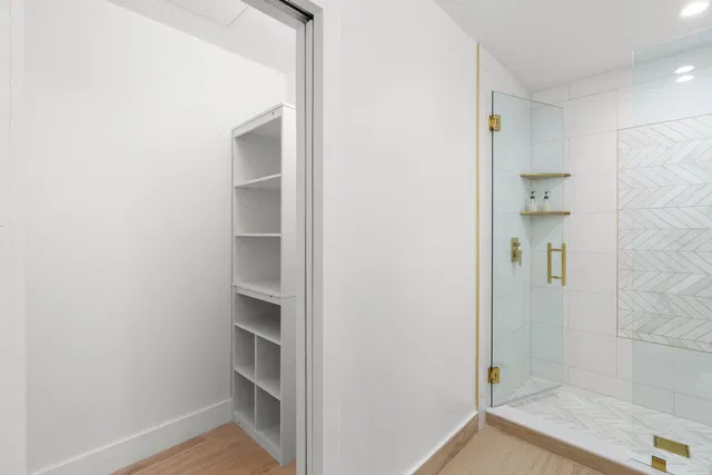 Residence photo 19