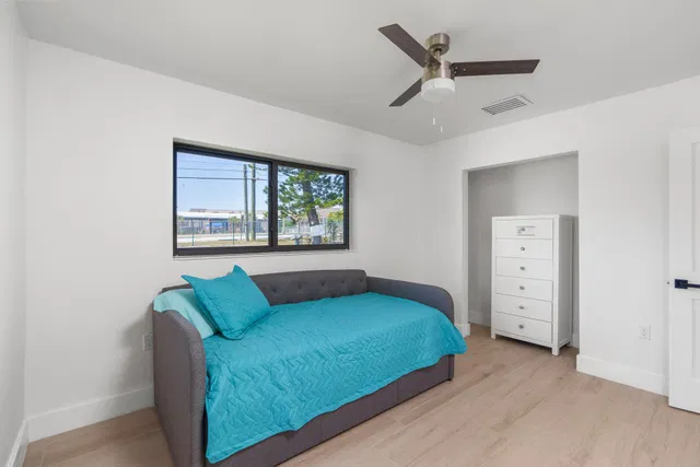 Residence photo 23