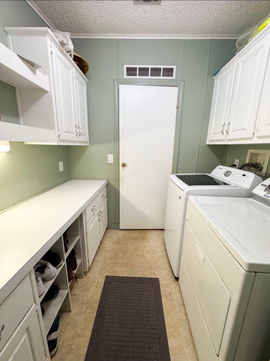  Unit 120 photo 18